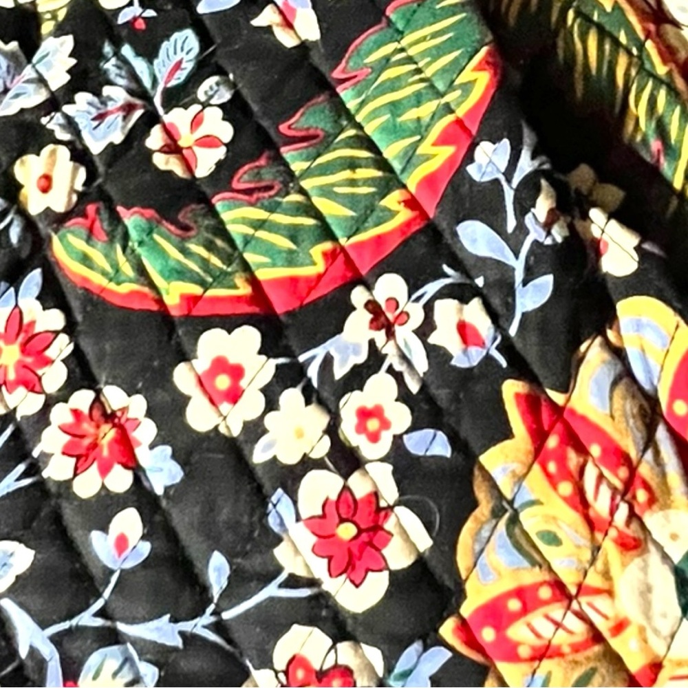 Vera Bradley Floral Alice in Versailles print. Shoulder Bag - Black, Red, Green - Picture 3 of 11